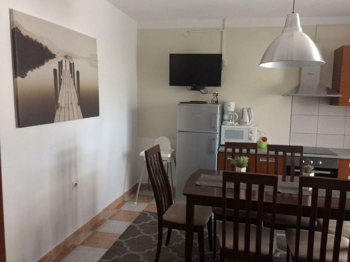 Apartmani Dana Sukošan Eksteriør billede