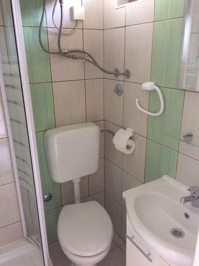 Apartmani Dana Sukošan Eksteriør billede