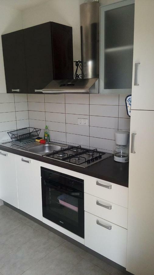 Apartmani Dana Sukošan Eksteriør billede