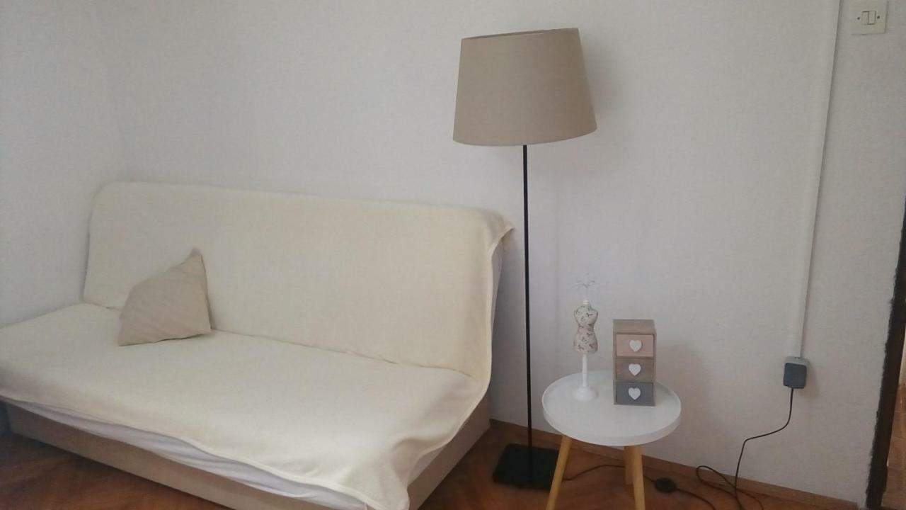 Apartmani Dana Sukošan Eksteriør billede